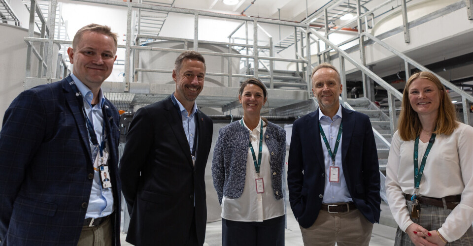 From left: SINTEF Ocean chief executive Vegar Johansen; state secretary of aquaculture, Even Tronstad Sagebakken; CFEED sales and marketing manager Linn Baardsgaard; CFEED chief executive Tore Remman; CFEED production manager Maren Gagnat.