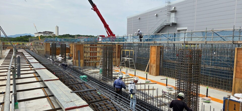 More than 200 workers are now working at Pure Salmon's Japanese RAS facility in Mie Prefecture, where Pure Salmon will produce 10,000 tonnes of salmon per year.