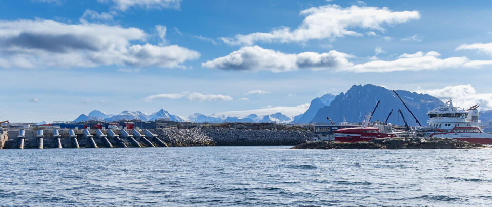 The facility on Rødøy receives new supplies of smolts.