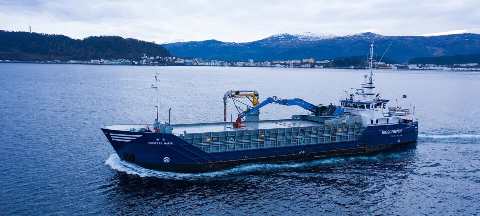 Norway: man dies in tragedy on fish feed delivery vessel